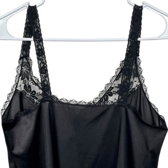 Vintage Maidenform Something Special Black Lace Trim Camisole Size 36 - Picture 4 of 7